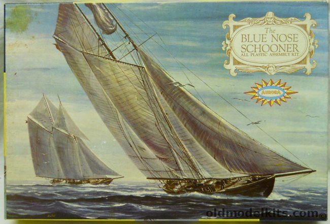 Aurora 1/124 The Bluenose Schooner - With Sails, 431-249 plastic model kit